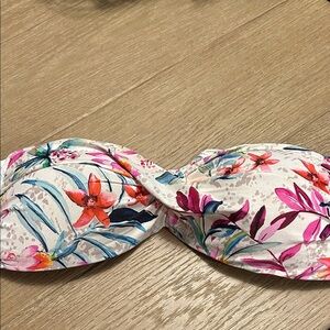 Mynah XXL floral bikini top